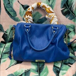 Bcater Barrel Satchel